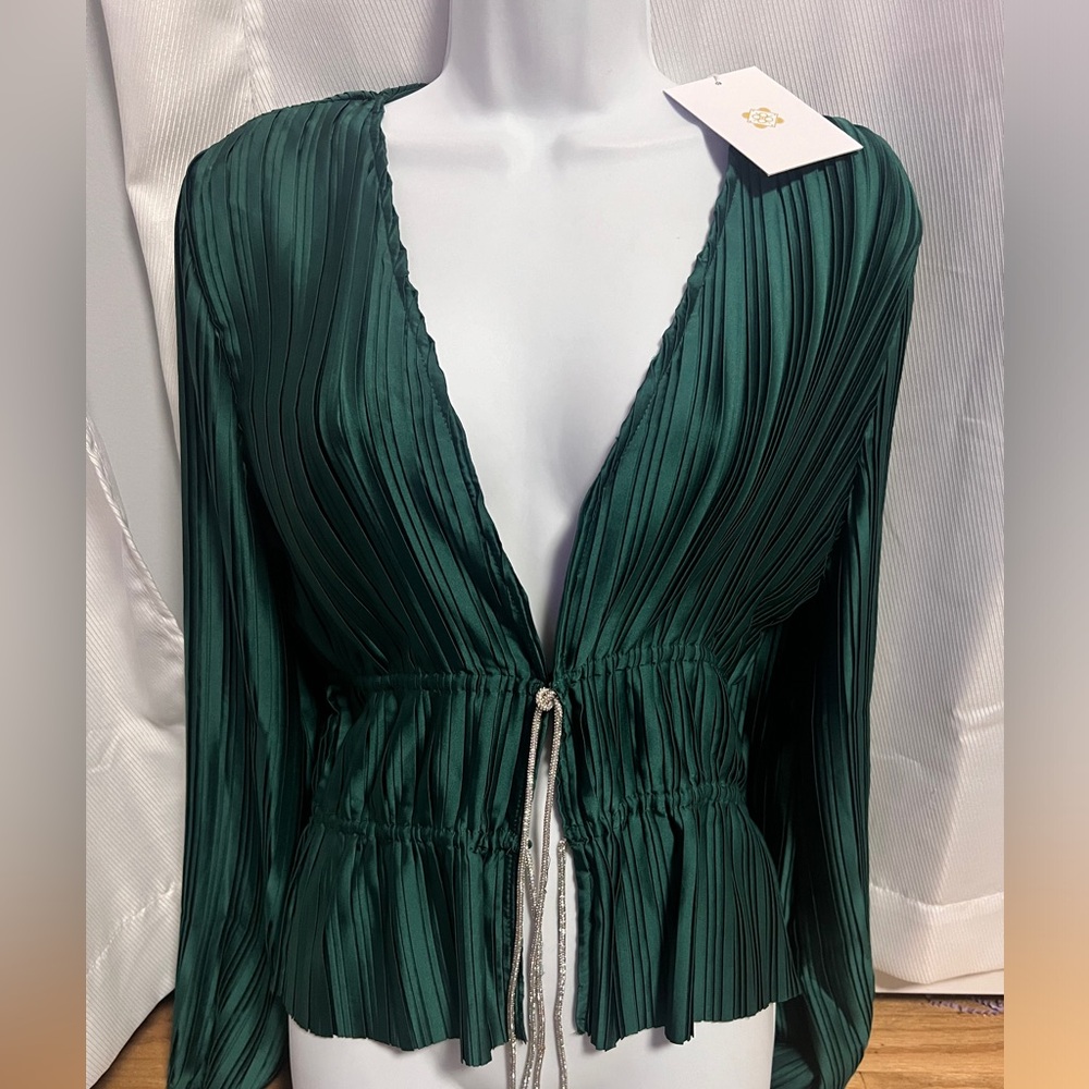 NWT $108 WAYF blouse in emerald green women’s size M sz 8 - Picture 3 of 9